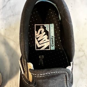 Black Comfy Cush Vans Size 4